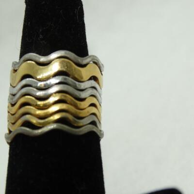 Silver & Gold Tone Stackable Wavy Rings (8)