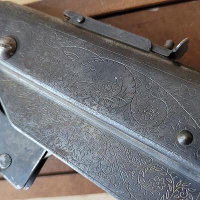 Lot 64: Vintage Model #25 Engraved DAISY BB Gun