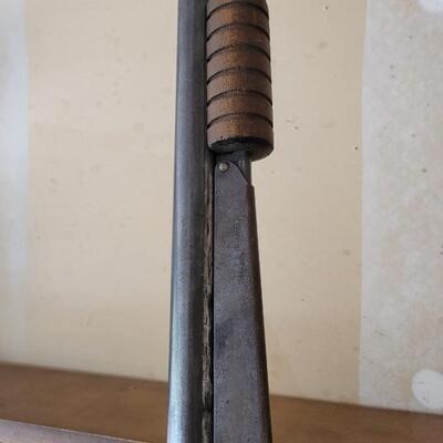 Lot 70: Vintage Model # 25 DAISY BB Gun Long Rifle #2