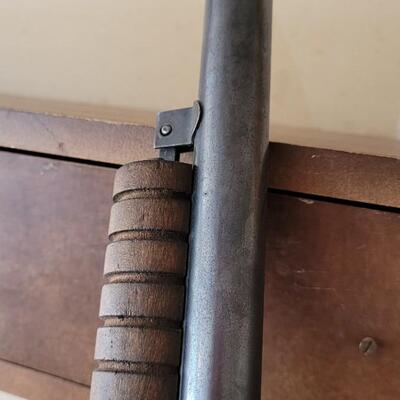 Lot 70: Vintage Model # 25 DAISY BB Gun Long Rifle #2