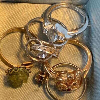 Lot 412: Vintage & Newer Costume Jewelry