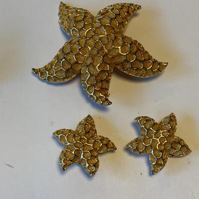 Lot 408: New and Vintage Jewelry
