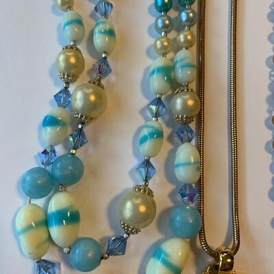 Lot 408: New and Vintage Jewelry