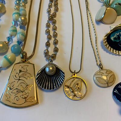 Lot 408: New and Vintage Jewelry