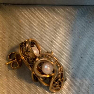 Lot  436: Vintage & New Jewerly