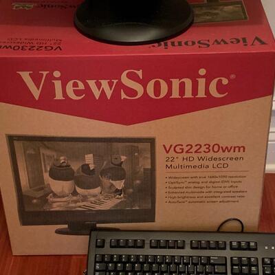 Lot 404: View Sonic Monitor & Logitech Keyboard
