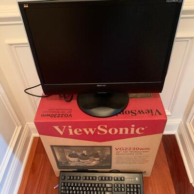Lot 404: View Sonic Monitor & Logitech Keyboard