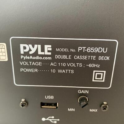 Lot 398: Pyle Double Cassette Deck