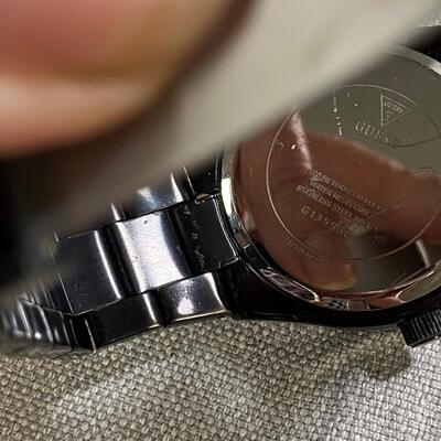 GUESS Black Wristwatch Rhinestones Date Feature #G13553L