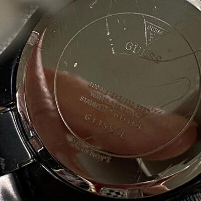 GUESS Black Wristwatch Rhinestones Date Feature #G13553L