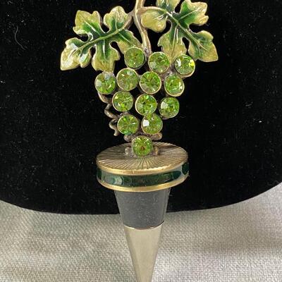 Rhinestone Green Grapes Wine Bottle Stopper