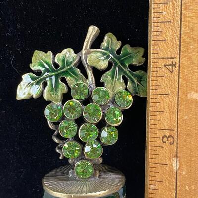 Rhinestone Green Grapes Wine Bottle Stopper