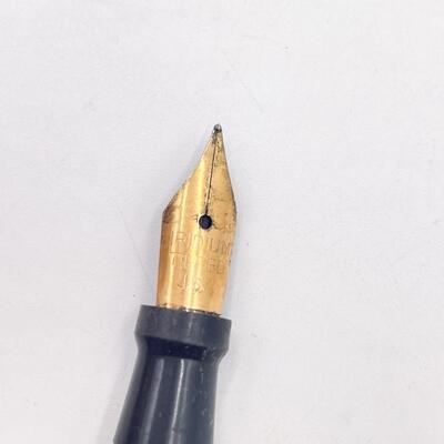 DESK IRIDIUM-TIPPED FOUNTAIN PEN