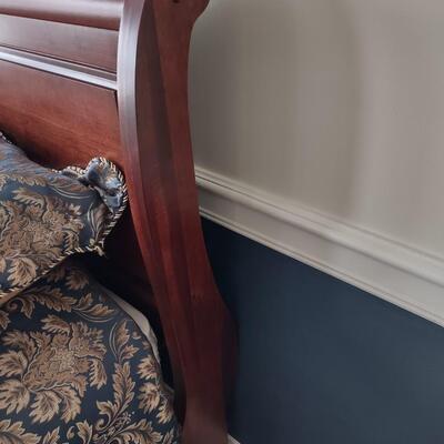 Lot 358: Queen Size Bed Frame W/ Headboard & Comforter Set