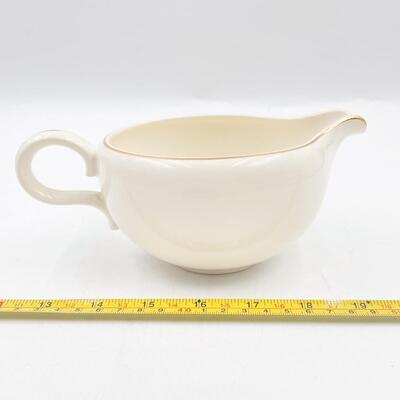 TAYLOR SMITH TAYLOR VERSATILE CHINA PINK ROSE GRAVY BOAT