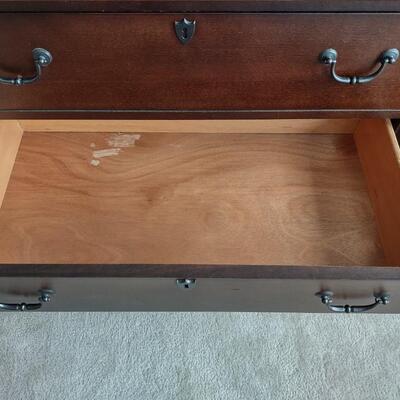 Lot 359: Broyhill Dresser