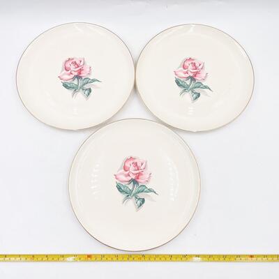 TAYLOR SMITH TAYLOR VERSATILE CHINA PINK ROSE 10â€ DINNER PLATES (3)