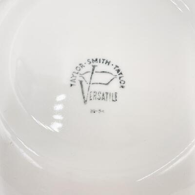 TAYLOR SMITH TAYLOR VERSATILE CHINA PINK ROSE 8.5â€ BOWLS (4)