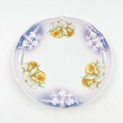 VINTAGE 9.5â€ DECORATIVE FLORAL PLATE