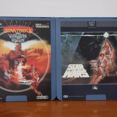Lot 363: RCA Select A Vision Video Disc Player With Video Discs & Box