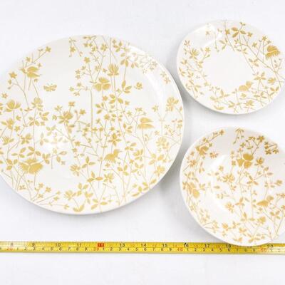 VINTAGE SHEFFIELD GOLDEN MEADOW IRONSTONE PLATES (3)