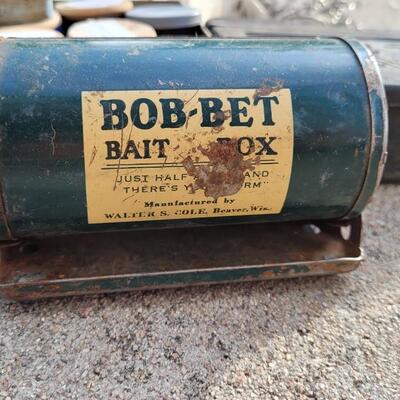 Lot 101: Fisherman's Large Accessory Bundle