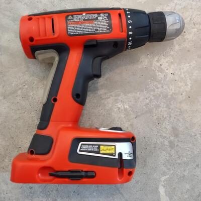 Lot 378: Black & Decker Bullseye Drill, Black & Decker Snake Light, & Black & Decker Finishing Sander