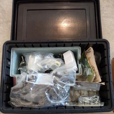 Lot 382: Hardware Lot