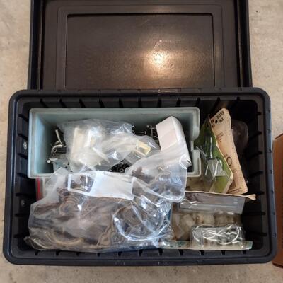Lot 382: Hardware Lot