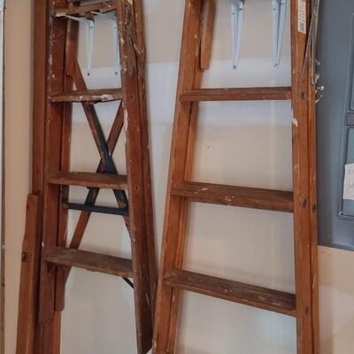 Lot 386: 2 Wooden Step Ladders