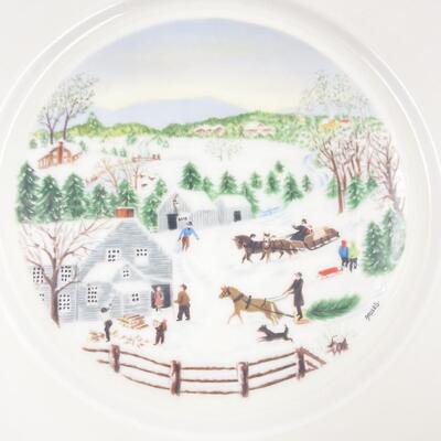 *LIMITED 1ST EDITION* 10â€ GRANDMA MOSES CHRISTMAS PLATE - â€œOUT FOR THE CHRISTMAS TREEâ€