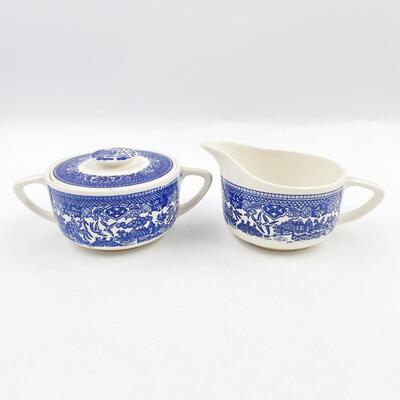 ROYAL CHINA BLUE WILLOW WARE CREAMER & SUGAR SET