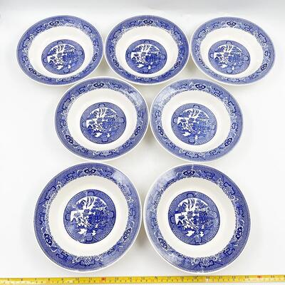 ROYAL CHINA BLUE WILLOW WARE 8.5â€ BOWLS (7)