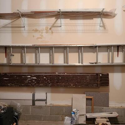 Lot 389: Aluminum Extension Ladder and Wood Scaffolding