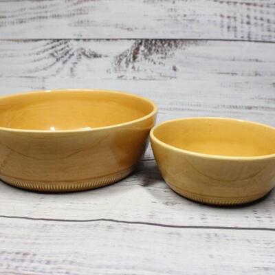 Pair of Vintage Franciscan Made in California Ceramic Wheat Bowls