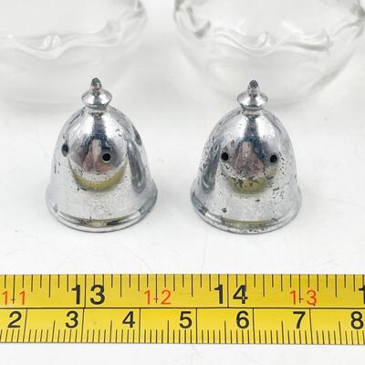VINTAGE FOSTORIA GLASS SALT AND PEPPER SHAKERS
