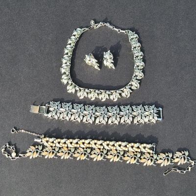 Lot 432: Vintage Coro "Chunky"  Necklace Set and More