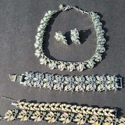Lot 432: Vintage Coro "Chunky"  Necklace Set and More