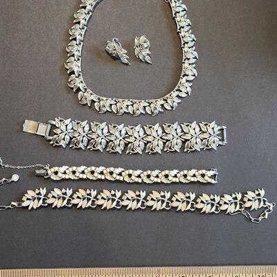 Lot 432: Vintage Coro "Chunky"  Necklace Set and More