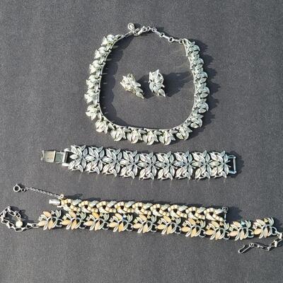 Lot 432: Vintage Coro "Chunky"  Necklace Set and More