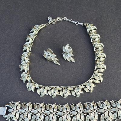 Lot 432: Vintage Coro "Chunky"  Necklace Set and More
