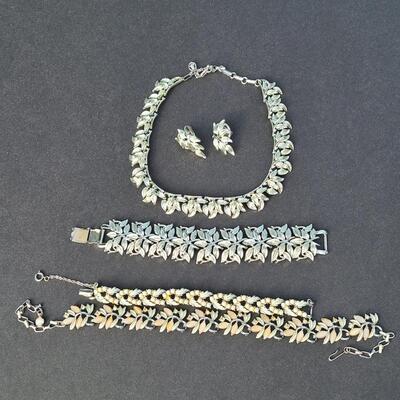 Lot 432: Vintage Coro "Chunky"  Necklace Set and More