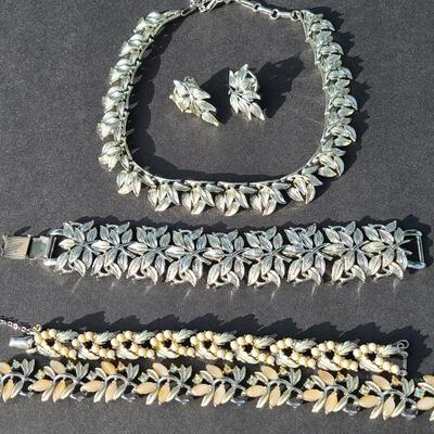 Lot 432: Vintage Coro "Chunky"  Necklace Set and More