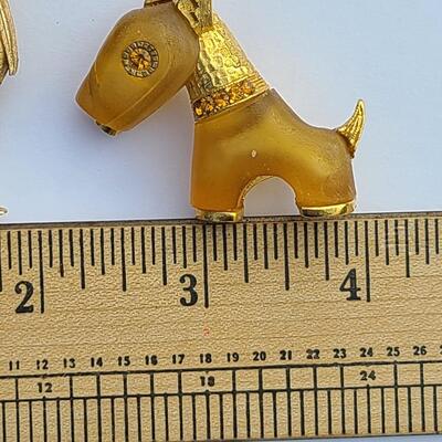 Lot 425: Unique HTF Vintage Lot of Brooches: Rooster, Squirrel, Dog
