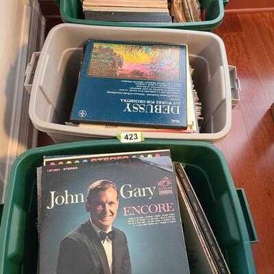 Lot 510: Vintage Records: Wizard of Oz, Gone with Wind, Madame Butterfly and More