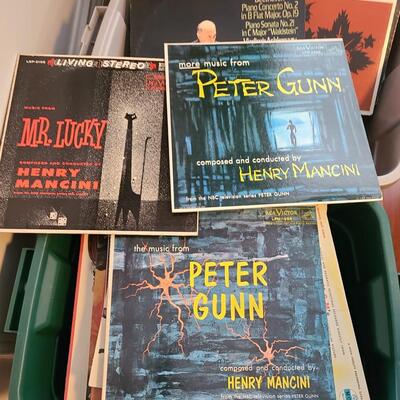Lot 510: Vintage Records: Wizard of Oz, Gone with Wind, Madame Butterfly and More