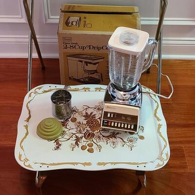 Lot 505: Vintage MCM Kitchen Lot: Metal Serving Trays, Coffee Maker, Chrome Blender and More