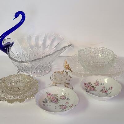 Lot 429: Blue Neck Swan Glass Server & Dainty Vintage Glass