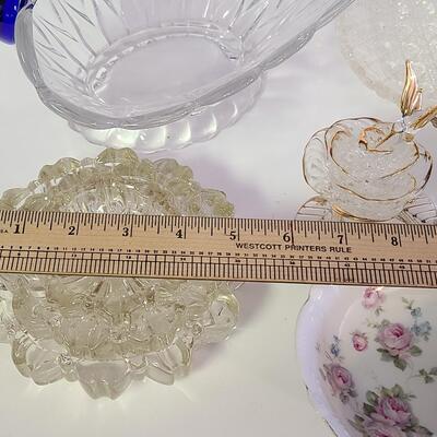 Lot 429: Blue Neck Swan Glass Server & Dainty Vintage Glass