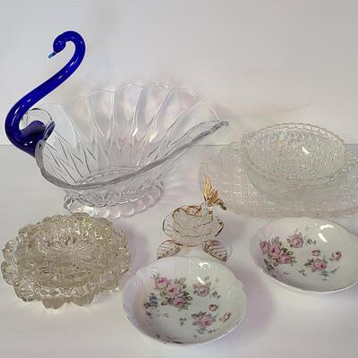 Lot 429: Blue Neck Swan Glass Server & Dainty Vintage Glass